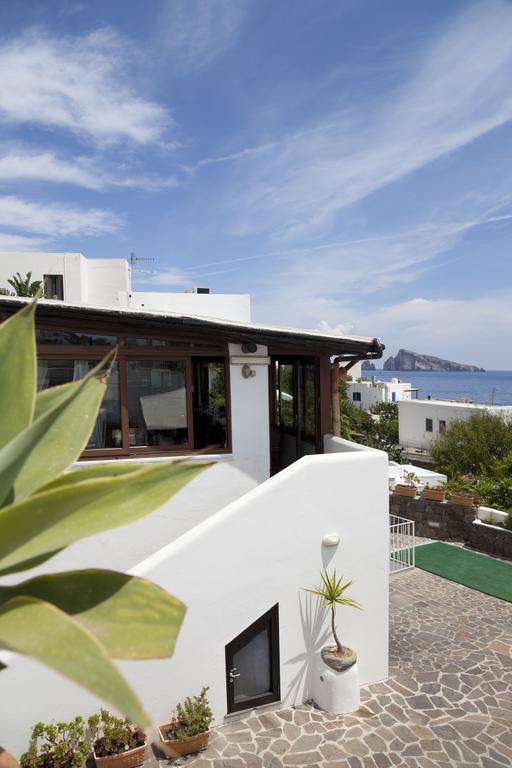 Hotel La Terrazza Panarea Buitenkant foto